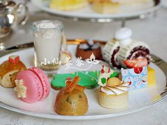 红丝绒下午茶-Salon de Ville浦江汇(上海外滩华尔道夫酒店店)