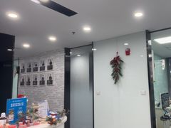 -马泷齿科·皓康门诊(尚都SOHO店)