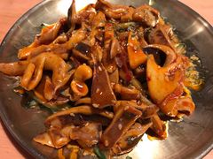 香辣鱿鱼翅-肥肥虾庄·金牌油焖大虾(杨园滨江时代walk店)