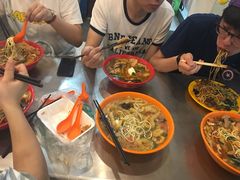 -易记皮肚面(明瓦廊店)