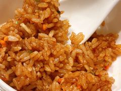 蟹黄煲仔饭-屋里厢上海菜馆