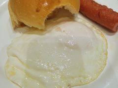 -香港新发烧腊茶餐厅(水围店)