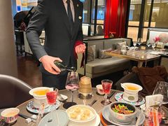 -海派悦庭·海胆烧麦·新融合菜(凯德广场店)