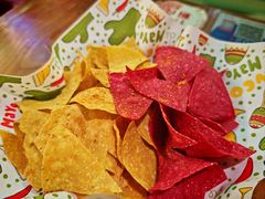 玉米片派对-Famous肥猫墨西哥音乐餐吧(五棵松华熙LIVE店)