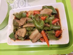 -老乡鸡(亳州路天庆大厦店)