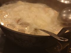 -鲜入围煮花胶鸡海鲜火锅