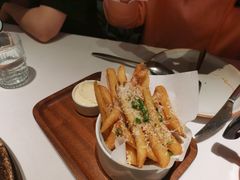 -阿妮叶李(光谷世界城店)