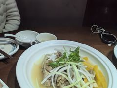 -伊带伊路新疆美食府(呼家楼店)