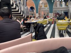 -奈尔宝家庭中心·亲子餐厅(鄞州万达店)