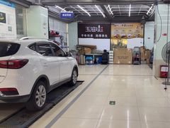 -壹伍陆连锁汽车维修美容(宝安中心区店)