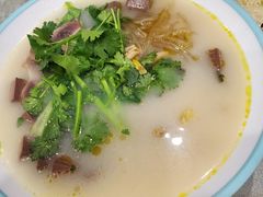 藤椒老鸭粉丝汤-小杨生煎(白玉兰广场店)