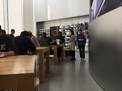 -Apple零售店(新街口店)
