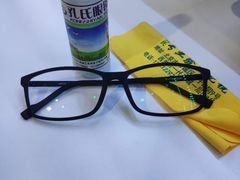 -臻美视爵眼镜·明月·依视路·蔡司折扣店(广渠门店)