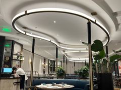 -港丽餐厅(正大店)