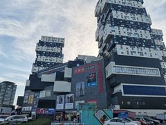 -资和信百货商场