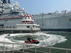 -泰达航母主题公园