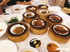 -万龙洲海鲜(大兴绿地缤纷城店)