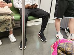 -南京西路(地铁站)