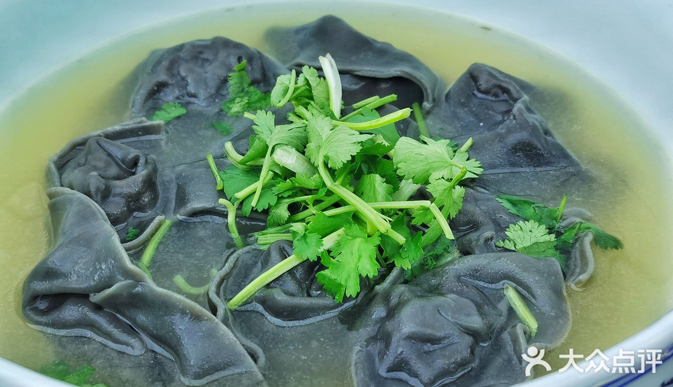 章鱼妹开的店 河豚🐡鱼馄饨 鲜美可口