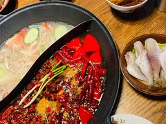 -萍姐火锅·公路夜市(武汉首店)