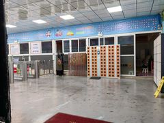 -奥龙堡游泳馆(广纸店)