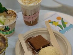 -HUGS coffee(东区店)
