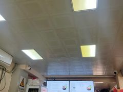 -天瑞福云南过桥米线(十里河店)