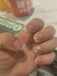 -UGIRL有个美甲