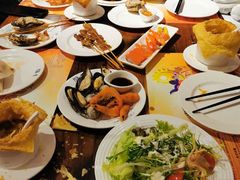 -四海一家自助餐(益田假日广场店)