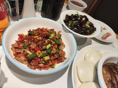 -饭橘汉江码头·乡野土菜馆(静安路店)