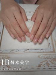 -赫本轻奢美颜中心