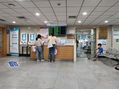 -浙江大学医学院附属口腔医院湖滨（延安）院区