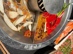 -晓宇重庆火锅(西安荟聚店)