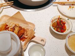 -三人行骨头王火锅(长寿店)