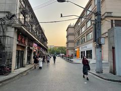 -新梅居(宁海东路店)