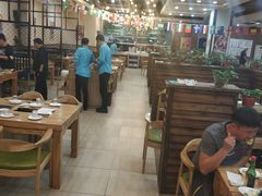 大堂-洪忠涮烤王(嵩山路店)