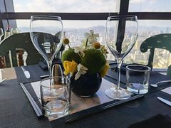 -锦厨国际自助餐厅 · 云端景观 (昆明索菲特大酒店)