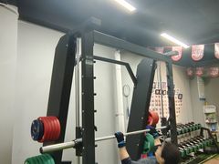 -征成健身连锁私教工作室(九公里店)