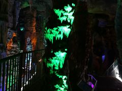 -泰安地下龙宫景区