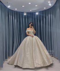 点击看大图 -艺憬婚纱礼服·造型(二七万达店)