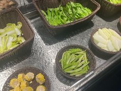 -牛里牛气· 榴莲海鲜鲜牛肉自助火锅·烤肉(横岗店)