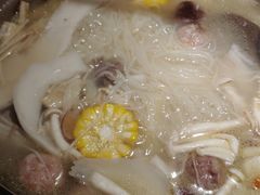-三个椰子·现砍椰子鸡(金源CBD店)