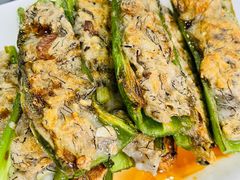 煎酿虎椒-红星光发煲仔饭(大石街店)
