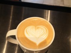 -星巴克(深圳宝安泰华店)
