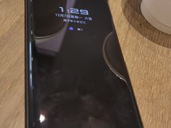 -华为授权体验店(中山公园来福士)