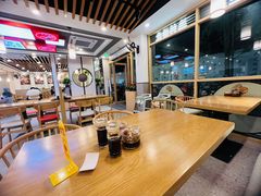 大堂-佬钱湾仔(衣裳街店)