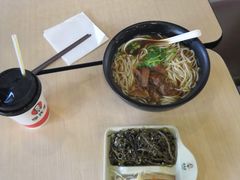 -李先生牛肉面大王(北京站售票厅餐厅)