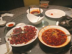 -粤尚腾香居中餐厅(首都机场希尔顿店)