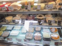 面包甜点陈列柜-路西仕·手作西点(气象台路店)