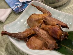 渔娘秘制熏鸽子-渔娘渔家丹东海鲜(东直门店)